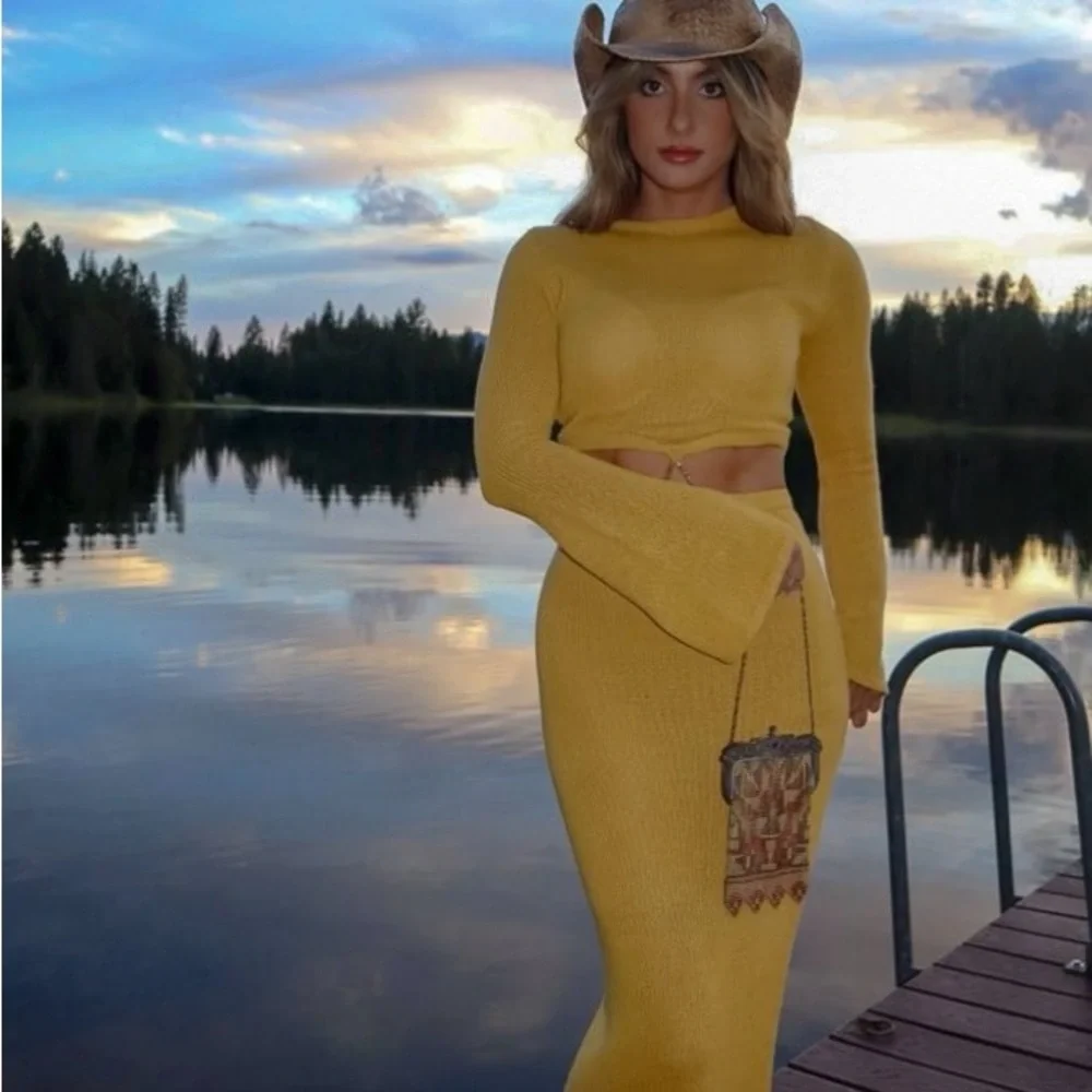 Meshki Anna Yellow Maxi Dress - Picture 3 of 4